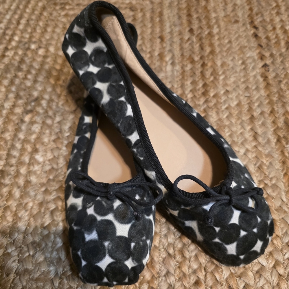 Liviana Conti Poka Dot Satin Geometric Ballet Flats – Size 37